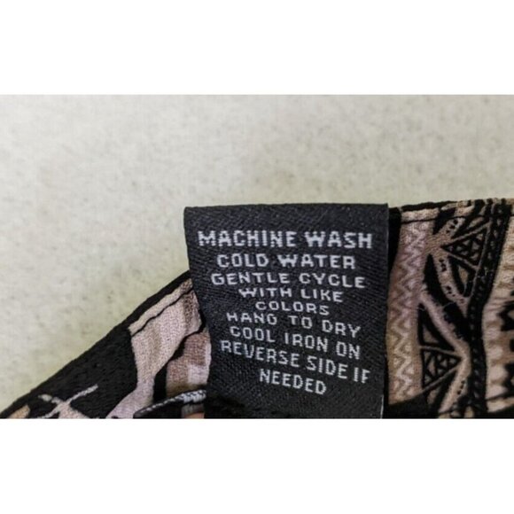 Justify Women's Top Size Small Black & Beige Elephant Print Tunic Tribal - Picture 9 of 11